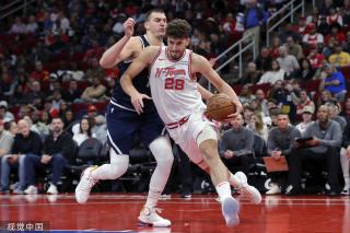 位居榜首的 位居榜首的